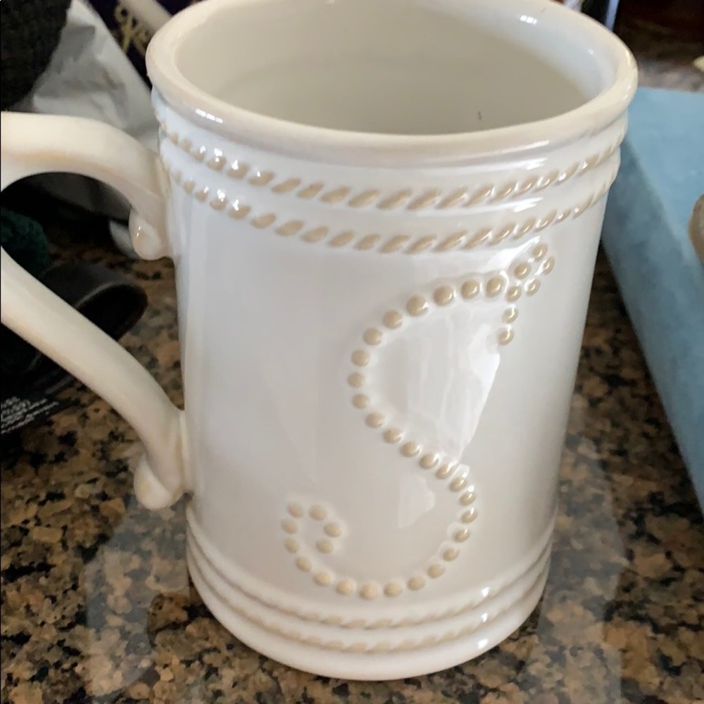 Coffee mugs Food Network New Never Used.